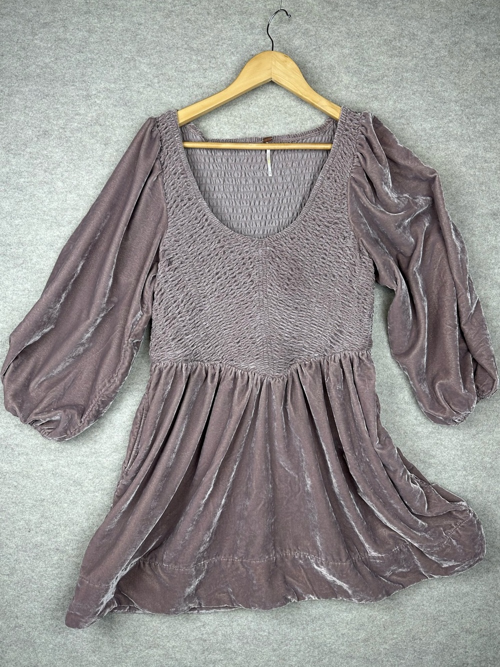 Free People Winter Bloom Farrier Velvet Mini Dress Medium Smocked Mauve Pockets